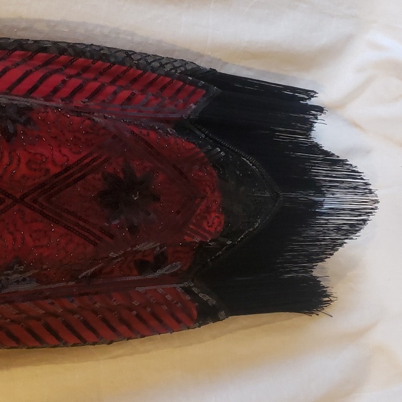 1920s Style Black & Red Sequined Sleeveless Cocktail Dress with Fringe - Picture 5 of 16